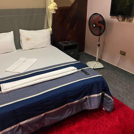 Javelin Hotel , Kampala, Uganda Tula Zewnętrze zdjęcie