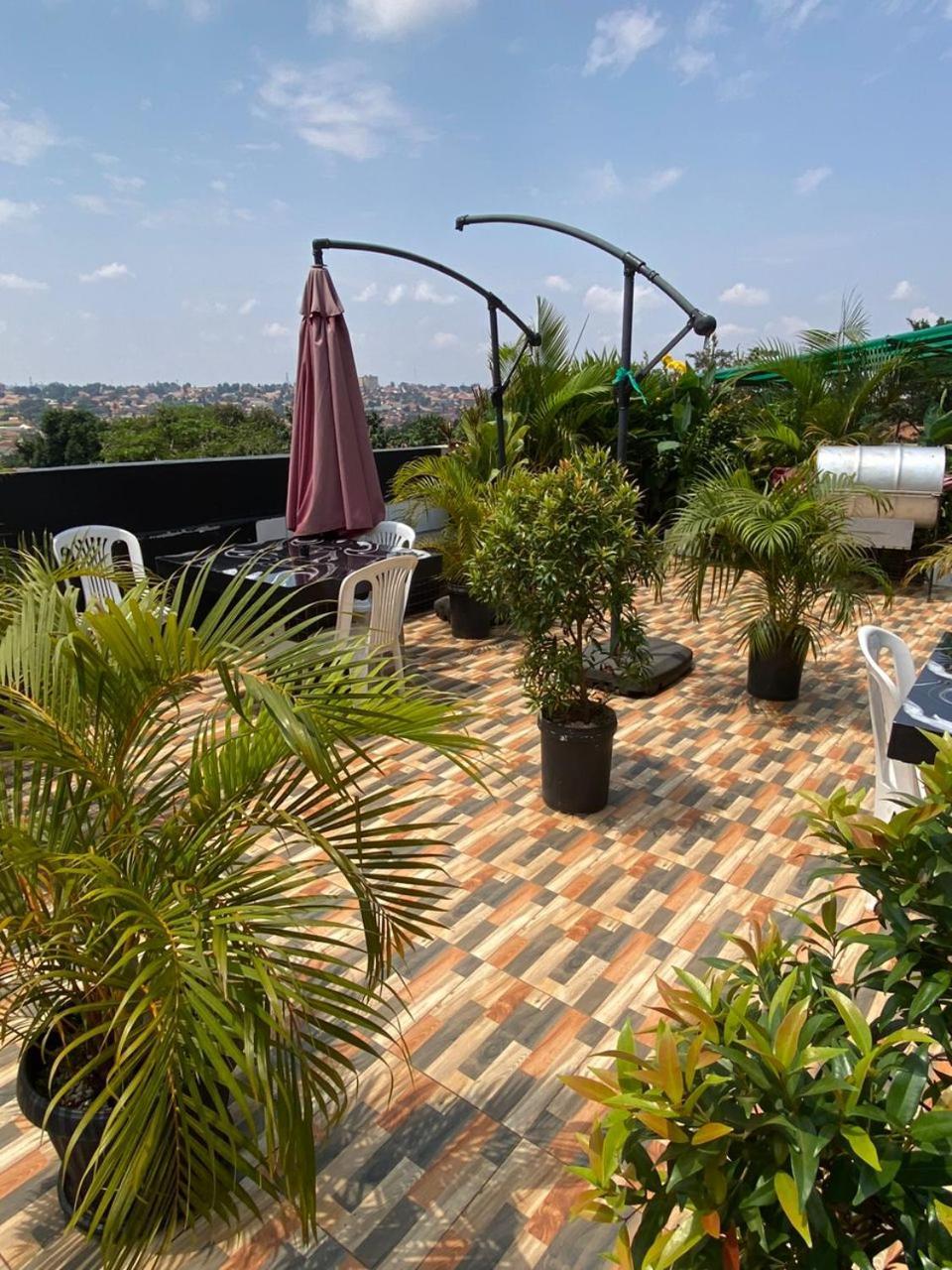Javelin Hotel , Kampala, Uganda Tula Zewnętrze zdjęcie