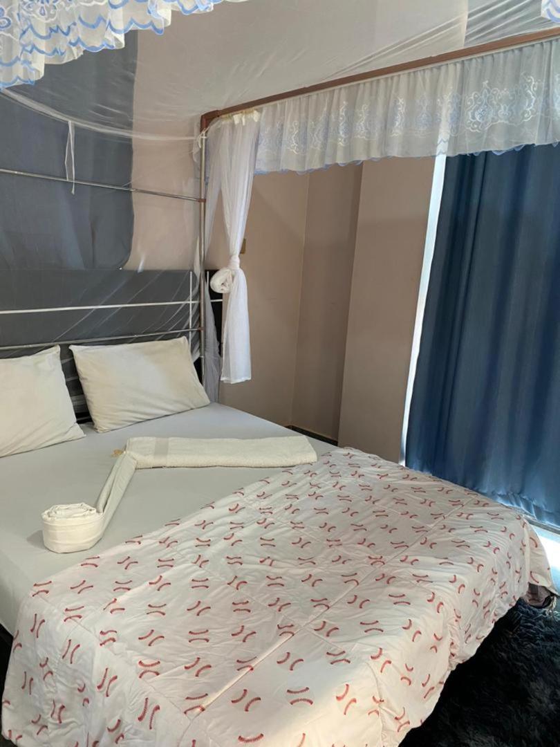 Javelin Hotel , Kampala, Uganda Tula Zewnętrze zdjęcie