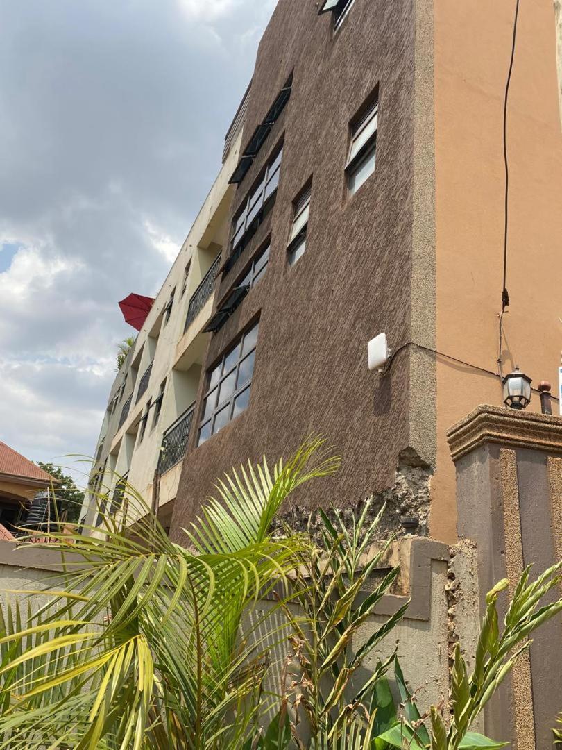 Javelin Hotel , Kampala, Uganda Tula Zewnętrze zdjęcie