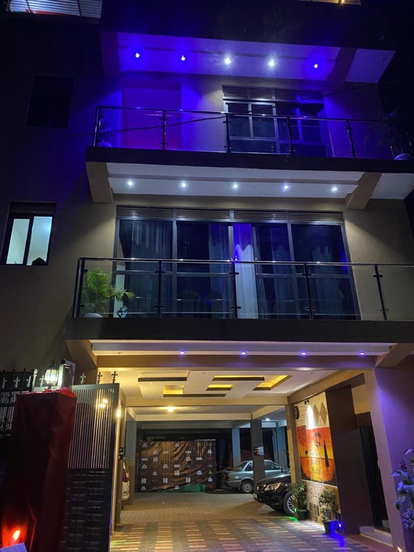 Javelin Hotel , Kampala, Uganda Tula Zewnętrze zdjęcie